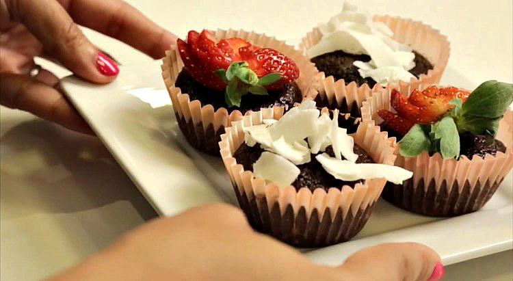 Flourless Chocolate🍫 Detox Cupcakes 🍰